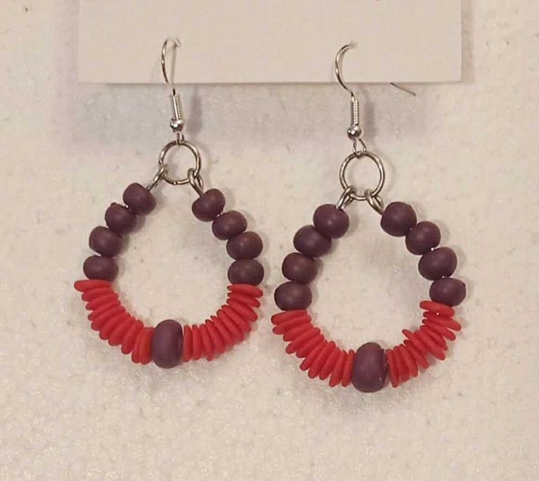 Обеци /полимерна глина, метални елементи/