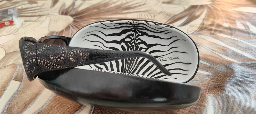 Roberto Cavalli оригинални слънчеви очила.Лимитирана инкрустирана сери