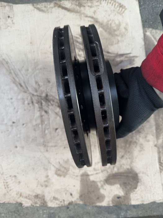 Vand discuri frana Dacia Lodgy/Dokker 2013/2020