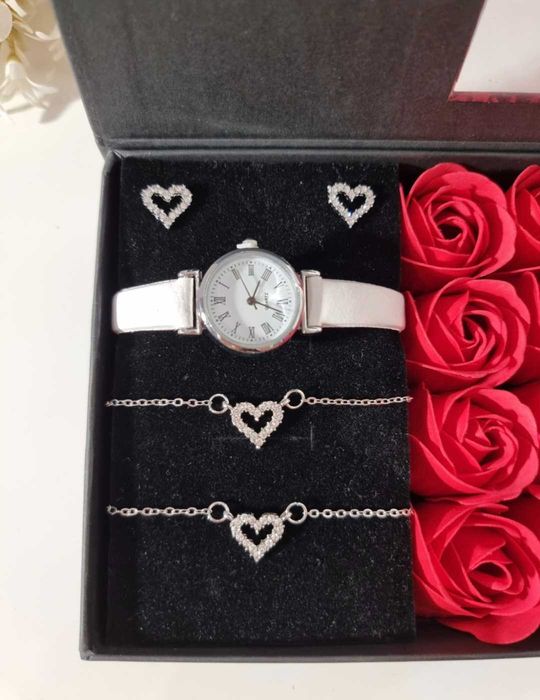 Подаръчни комплекти за 8 март