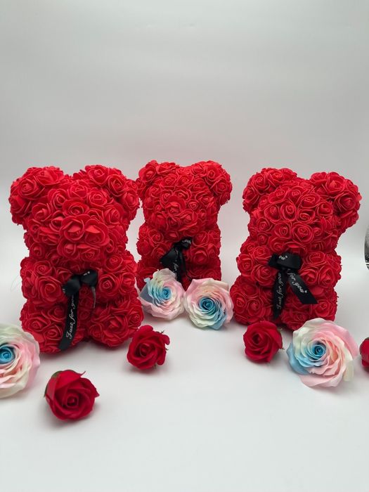 Ursulet de trandafiri de spuma