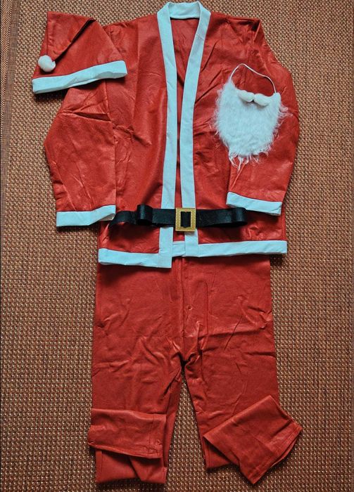 costum mos craciun nou