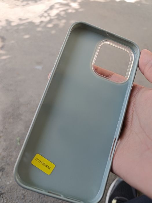 Чехол на iPhone 16 pro max