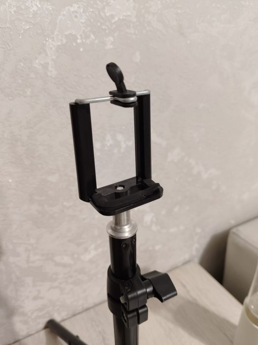 Штатив для телефона