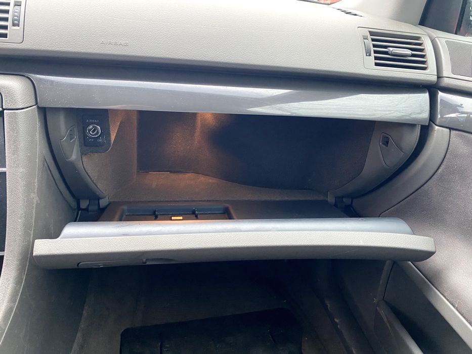 Audi a4 b6 na chasti 2.0 130ks Ауди а4 б6 на части