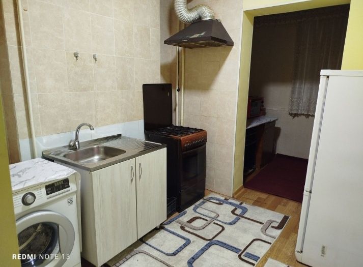 Здаётся 3 рёх комнатьний квартира юнусобод 9 кв