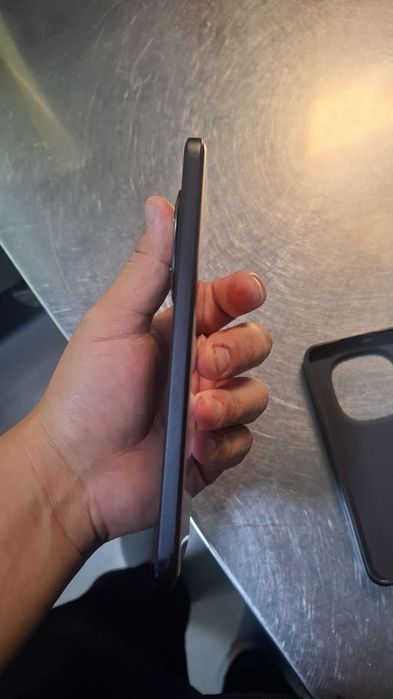 Redmi 15 pro+5g  pachti yengi holatda