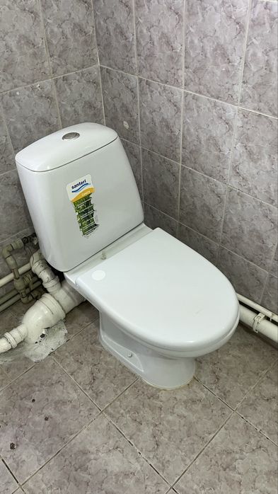 Срочна продам унитаз бу