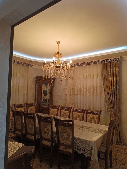 Srochna Xonabodda hovli sotiladi