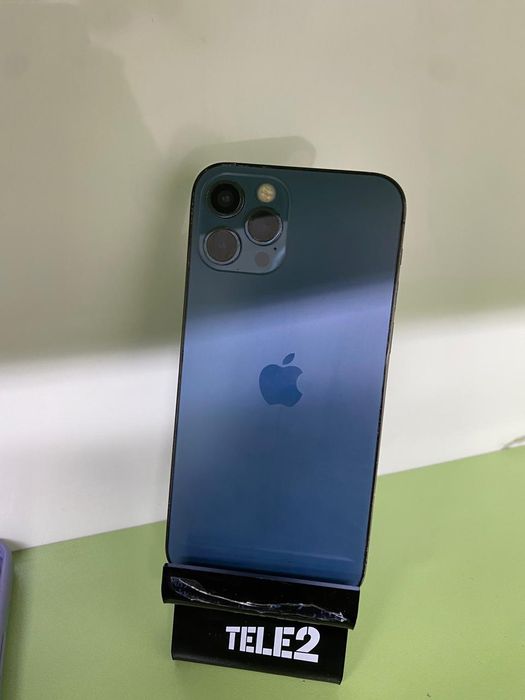 Продам айфон 12 Про  128гб