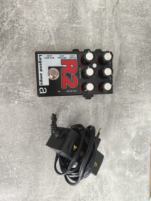 Супер Дёшево!  Преамп/Дисторшн - AMT R2