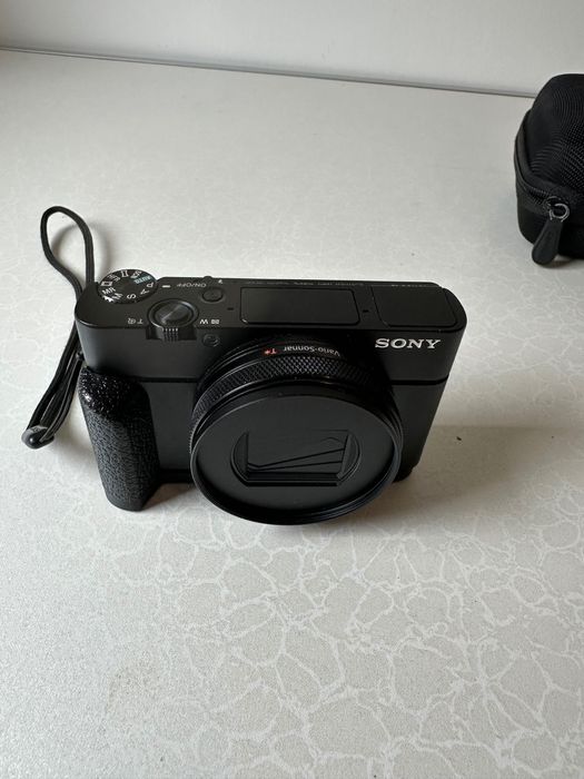 Sony Cyber-Shot RX100 VII 4k + toate accesoriile