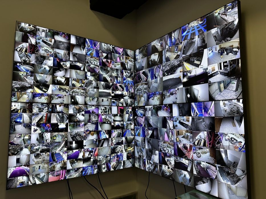 Видеонаблюдение, камеры, домофоны, СКУД