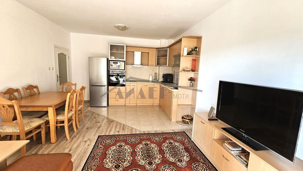 Дава се под наем Двустаен апартамент в Пловдив, Южен - 80 кв.м за 382.5 € - Снимка #4