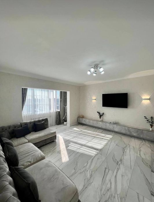 Продаётся квартира в Ул Фидокор Ор Saderat Bank, Broccoli Кафе