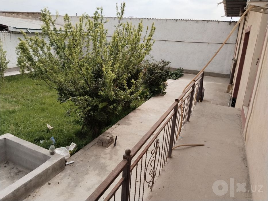 Qarshi taraqiyot mahhala hamma sharoiti bor 6 sotixlik hovli