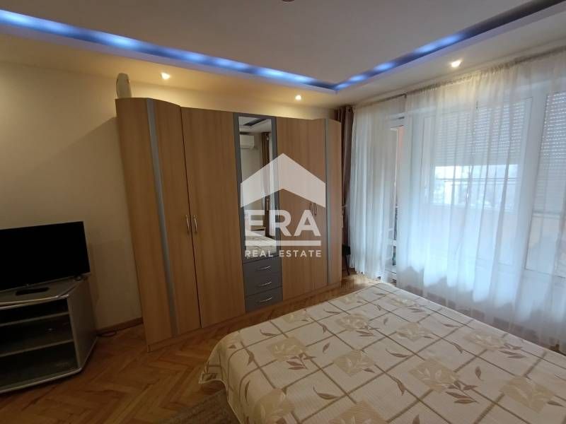 Продава се Двустаен апартамент в Варна, Младост 1 - 61 кв.м за 1338 €/кв.м - Снимка #5