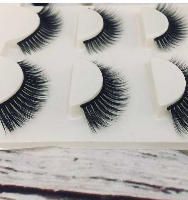 Накладные ресницы норковые