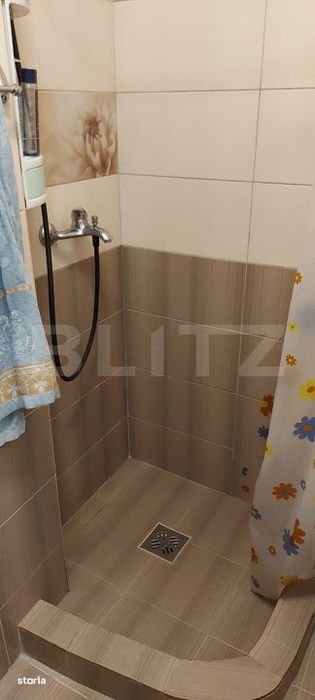 Apartament 5 camere, 100 mp, parter, pivnita 100 mp, zona Calvaria Man