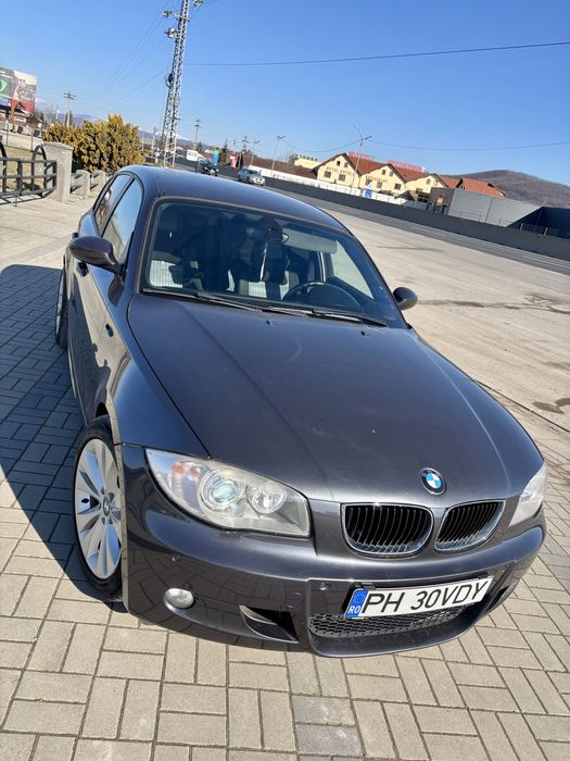 Vând bmw seria 1