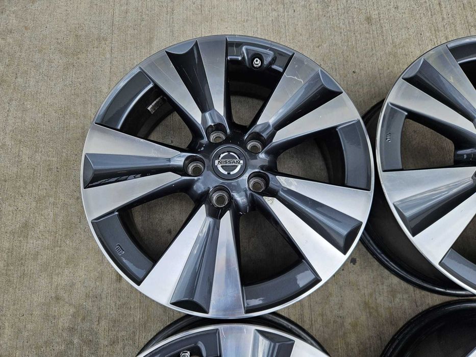 Jante R17 5x114.3 NISSAN Pulsar,Leaf,Qashqai,Juke,X-Trail;DUSTER,RENAULT+SENZORI