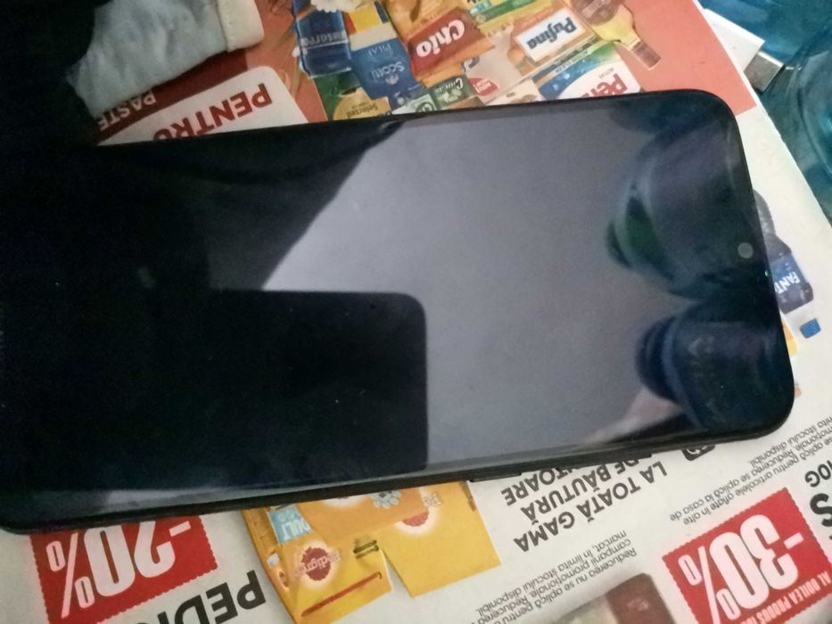 vând huawei y6 în stare excelentă