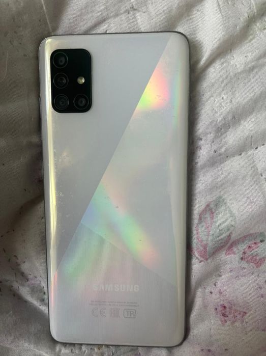 Самсунг SAMSUNG A51