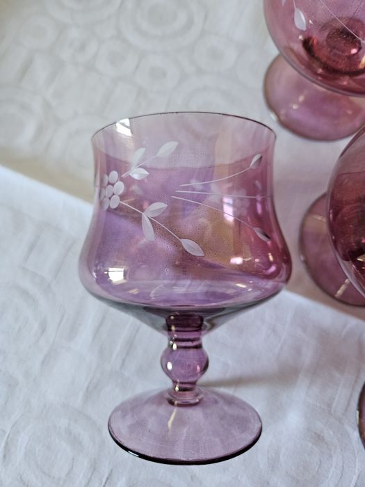 Чаши, различни модели. Чисто нови. Цена за комплект от 6 бр./ 15€