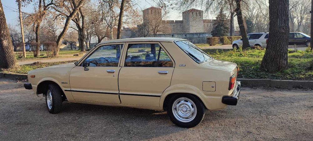 ретро кола тойота терцел 1980г