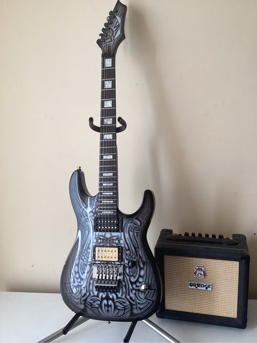 Китара Dean Custum Graphite