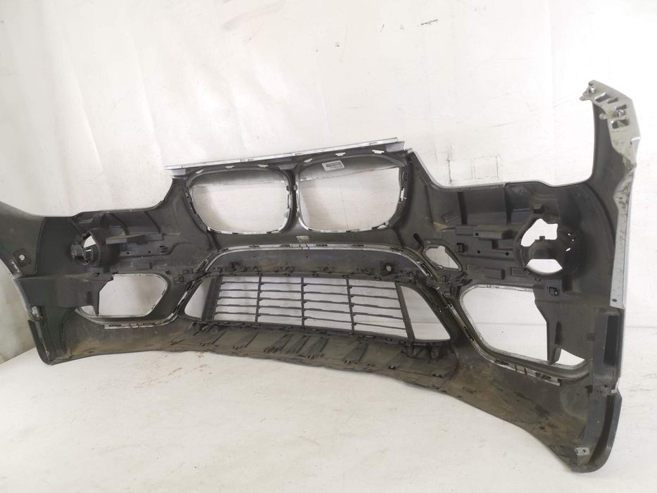 Предна броня с долна решетка BMW X1 F48 Оригинална Авариана BMW X1 F48