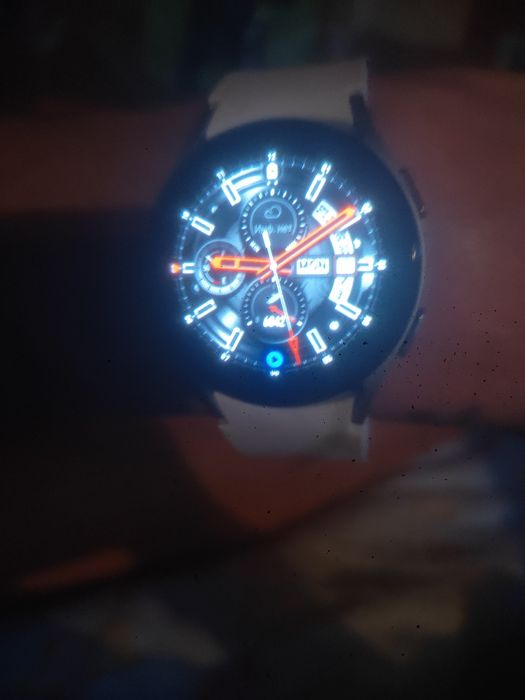 Смарт часы Samsung galaxy watch 4