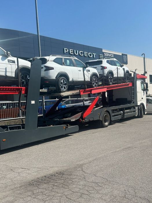 Transport autoturisme microbuze dube utilaje Italia  Romania