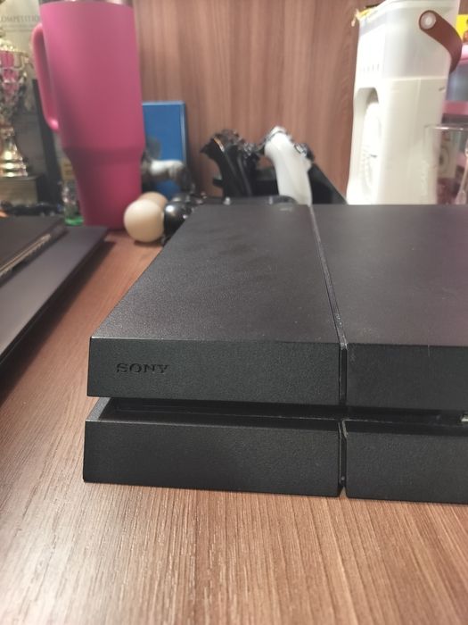 PlayStation 4 Fat