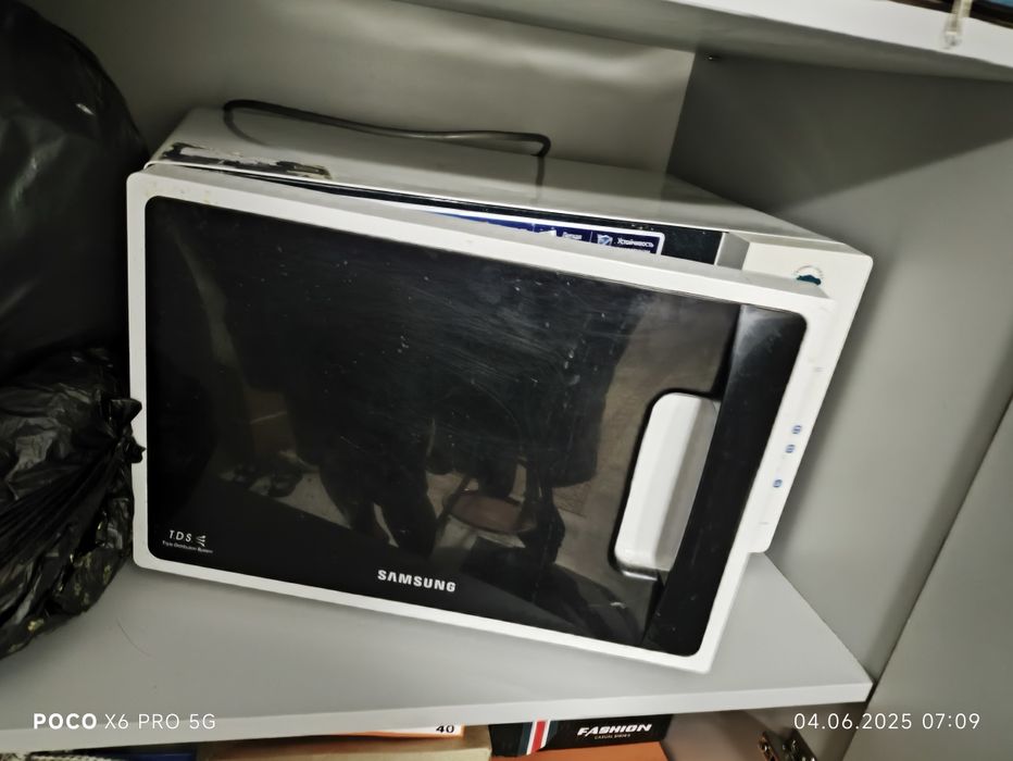 Продается микроволновка.