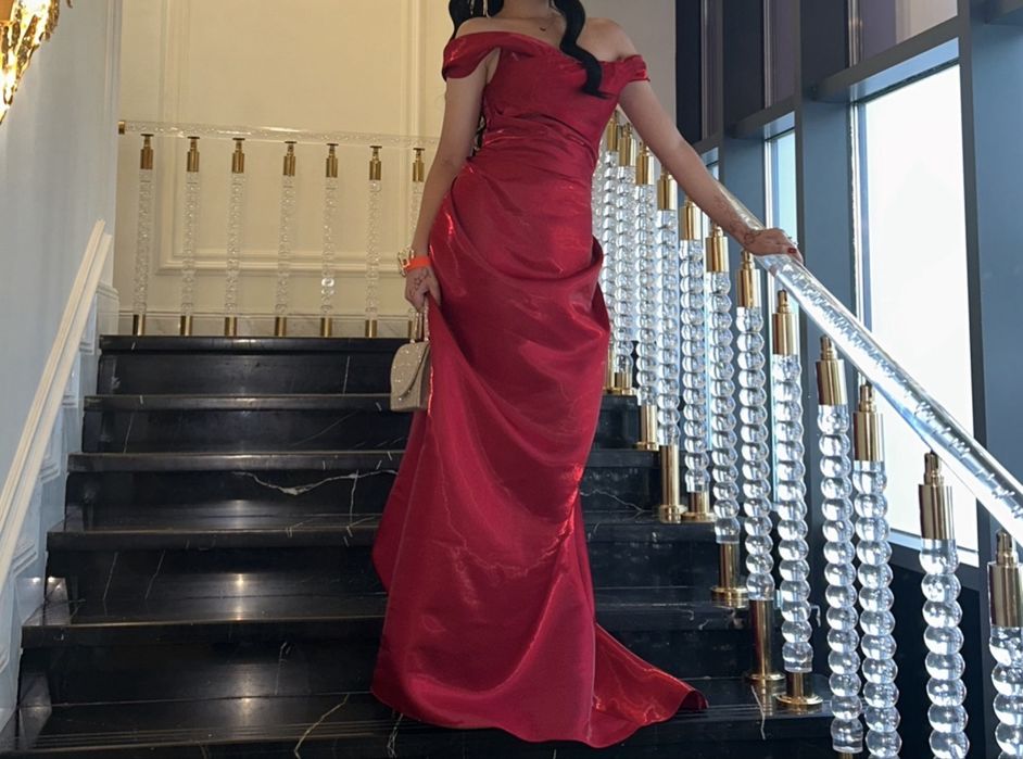 платье на выпускной