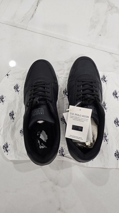 Продавам обувки USPA - 44 номер 20EUR