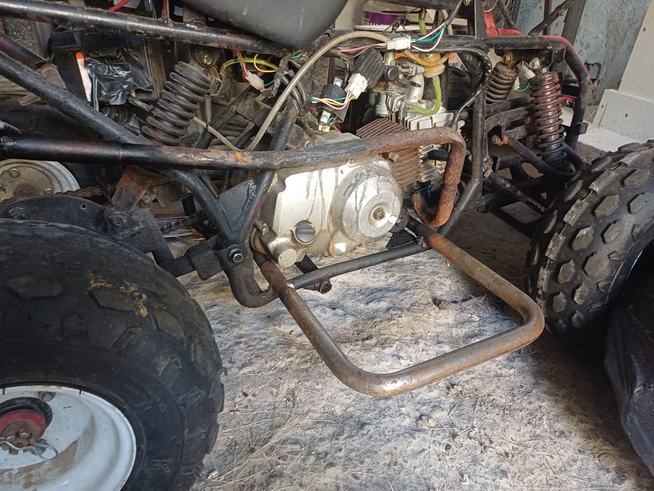 Vând atv 107 cc preț fix