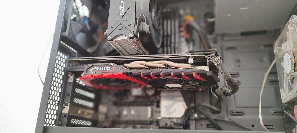 Oʻyin uchun kompyuter| Игровой компьютер