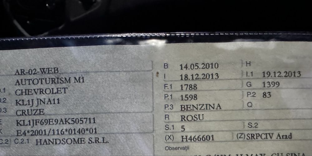 Chevrolet Cruze rosu 1.6 benzina