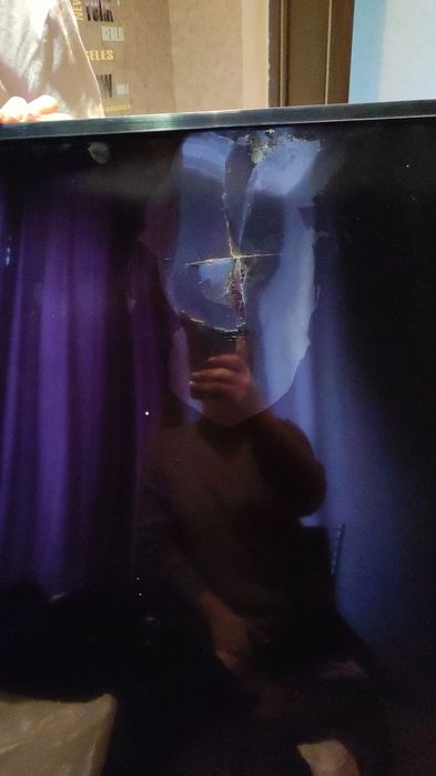 Телевизор на запчастия