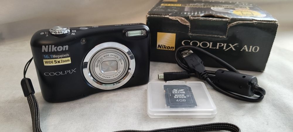 Фотоапарат Nikon Coolpix A 10