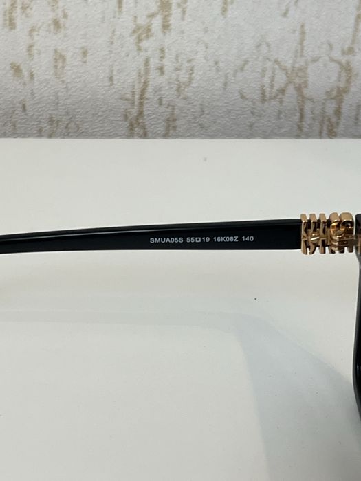 Miu Miu  дамски слънчеви очила