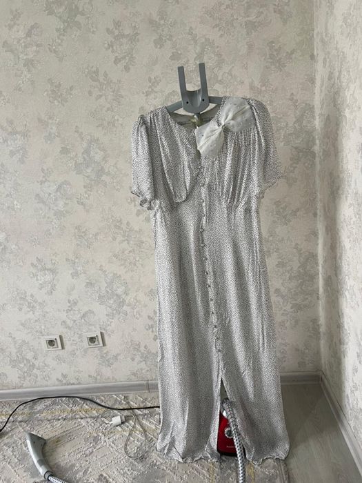 Продам платье и двойка