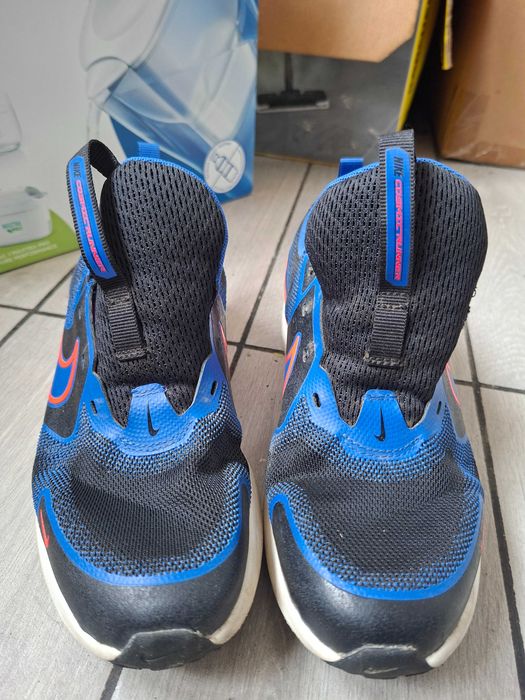 Nike Cosmic Runner 37.5