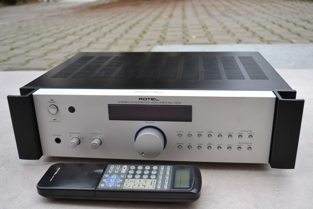 Amplificator Rotel RA 1070 cu Telecomanda