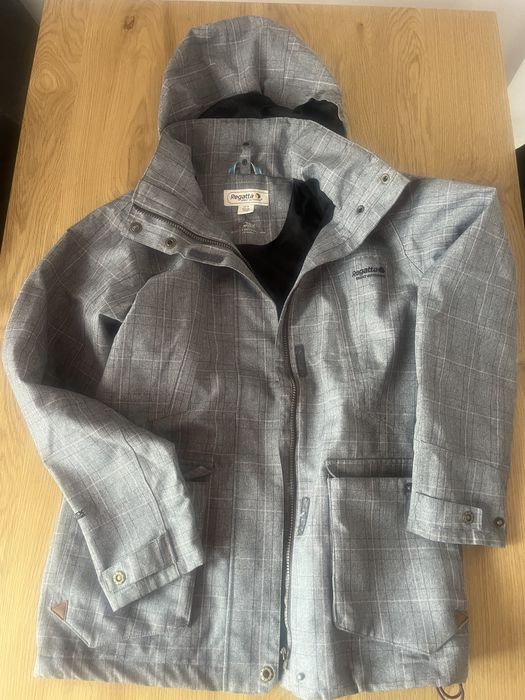 Дамско непромокаемо яке Regatta