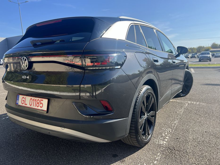 Volkswagen ID4 electric