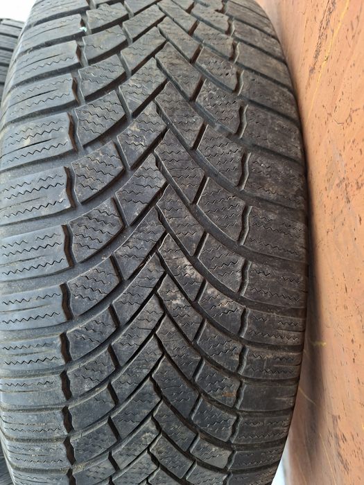 Продам шины. 235/55/20 бриджистон