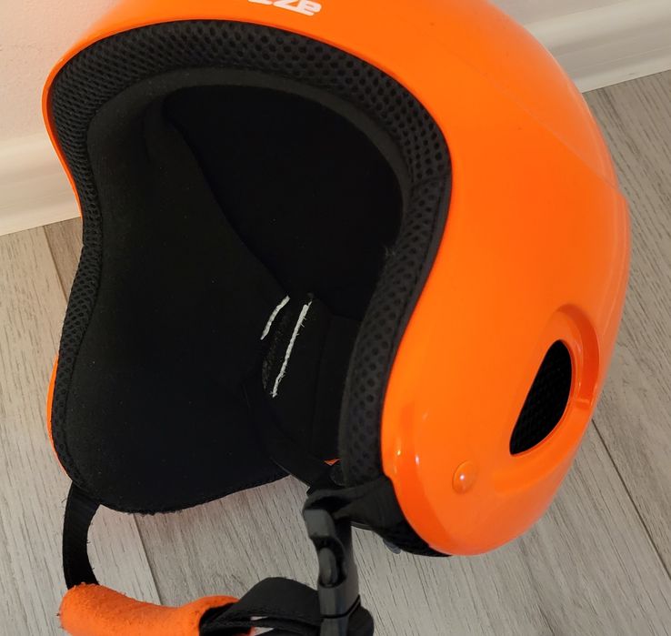 Casca schi hardshell pt copii - stare impecabila